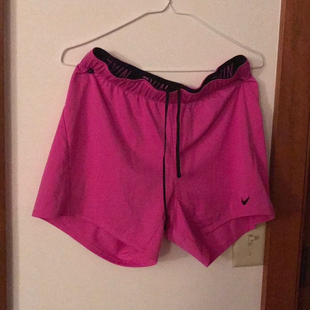 nike pink shorts